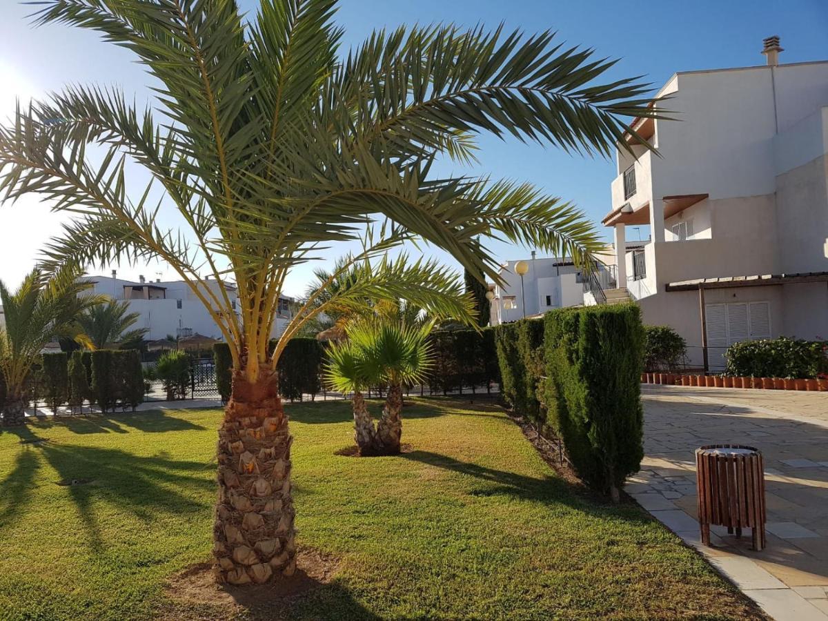 DUPLEX ESPECTACULAR en PRIMERA LÍNEA NATURISTA! Las Bombardas Exterior foto